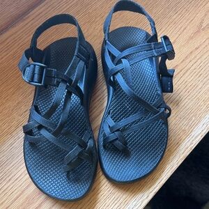 Chaco W9 Black Strappy Sandals